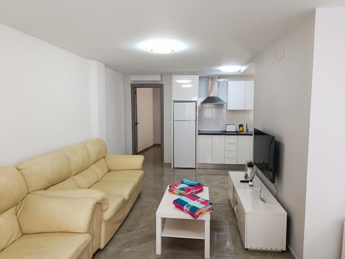 Baj - Apartamentos En Playa Bajondillo, Torremolinos Exteriör bild